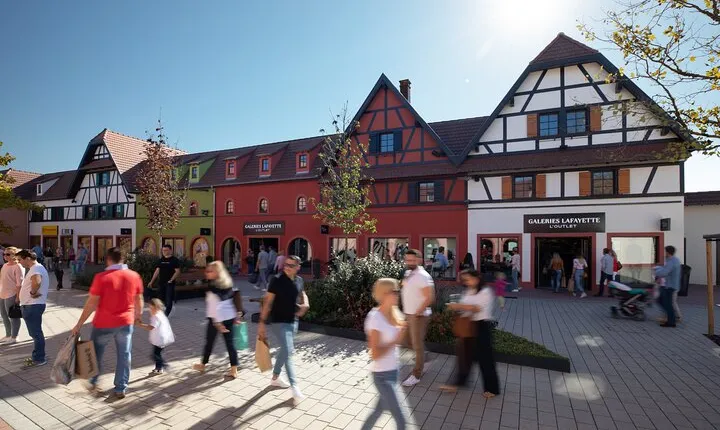 Private Shopping Tour from Strasbourg to Roppenheim Style Outlets