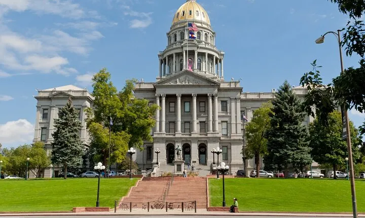 Denver Downtown Highlights Private Guided Walking Tour