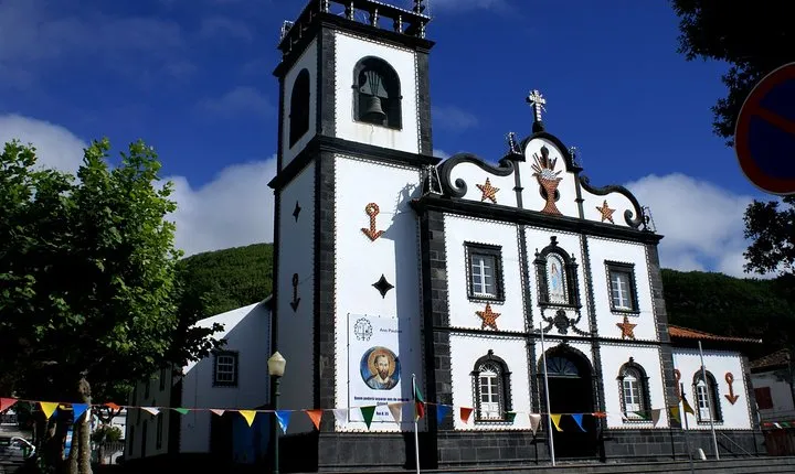 Best of Ponta Delgada private walking city tour