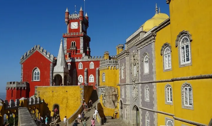 Explore Private Tour in Sintra