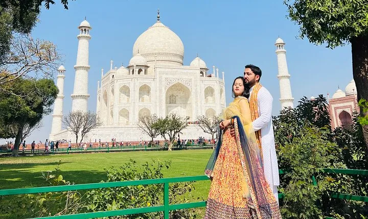 Taj Mahal Day Tour from Delhi by Superfast Train - TOP RATED TOUR