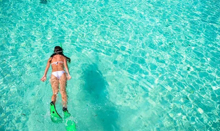 3-stop Adventure: Stingray City and snorkeling at Cayman Reefs
