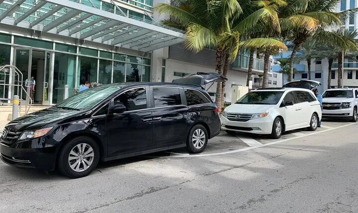 Private Transfer from Miami Airport (MIA) to Miami hotels/beach