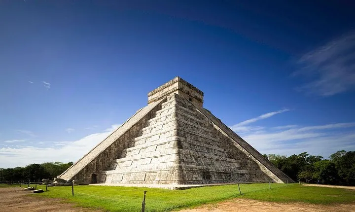 Chichen Itza Native Park Yucatan (Cenote Maya)