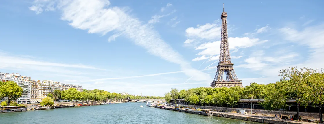 Escape Tour self-guided, interactive city challenge in Paris