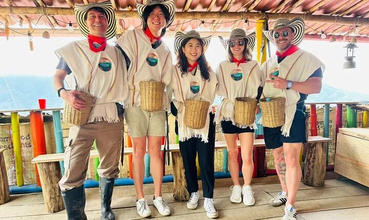 Private Coffee & Panel Tour Near Medellin All Inclusive