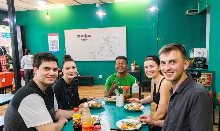 Phnom Penh Evening Food Tour - Inclusive 5 stops local Tastings