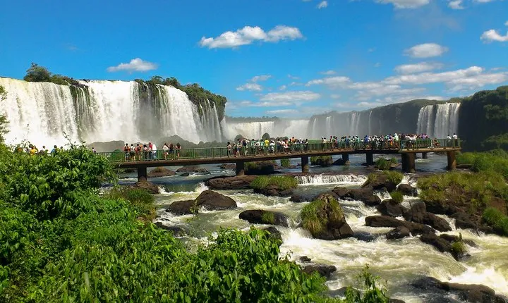 Brazilian Side of Iguazu Falls Tour from Puerto Iguazu