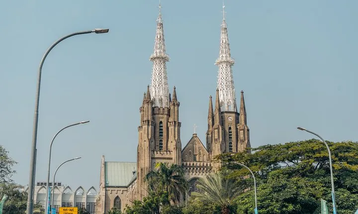 Jakarta One Day Trip Faith and Sunset Journey