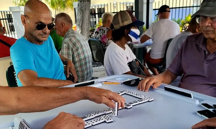 Authentic Little Havana Food and Culture Walking Tour