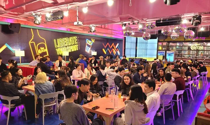 Korean and English Language Exchange Global Party in Hongdae