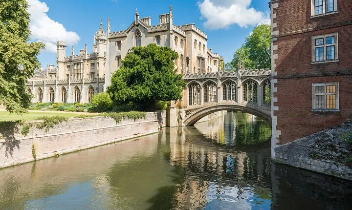 Transfer To or From London Heathrow Airport to Cambridge