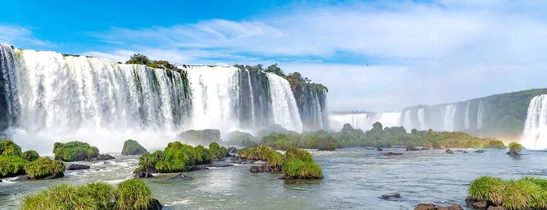 Full-day tour of the Brazilian side of Iguazu Falls