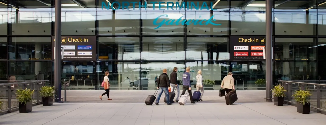 Gatwick Airport To Heathrow Airport Private Transfer Service