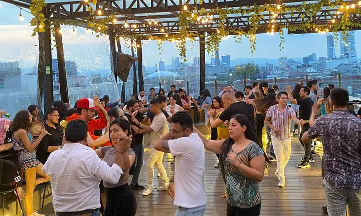 Private Tour CDMX | Prepare Your Own Tequila, Eat Tacos & Take a Dance Class