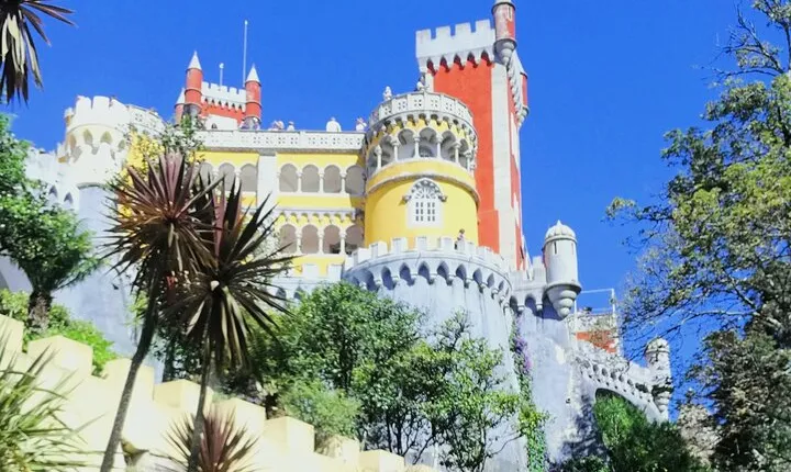 Sintra: Half Day Private Custom Walking Tour