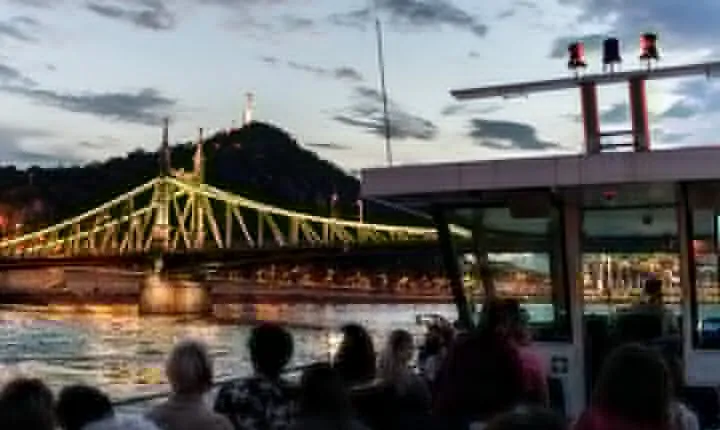 Budapest Danube River Sightseeing Night Cruise with Drinks