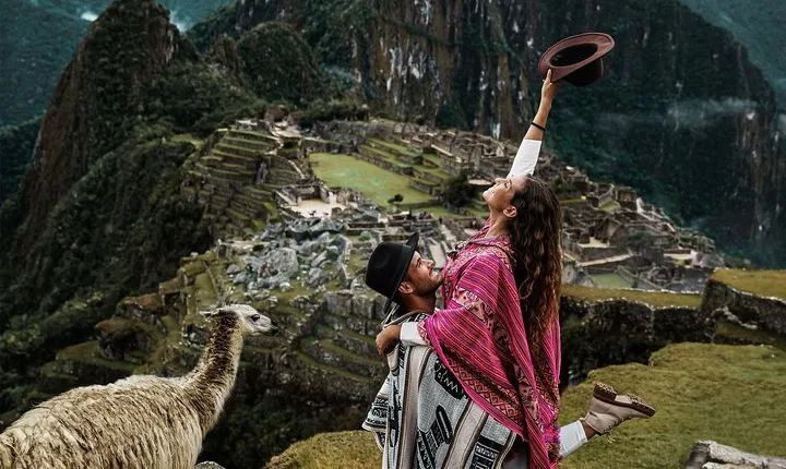 Best of Cusco in 2-Days: Sacred Valley and Machu Picchu with Free Airport Pickup