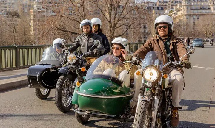 Paris: Private Vintage Sidecar Tour with Pick-Up at your Hotel
