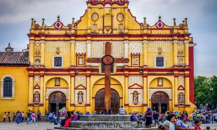 Tour to San Juan Chamula & Zinacantan Indian communities