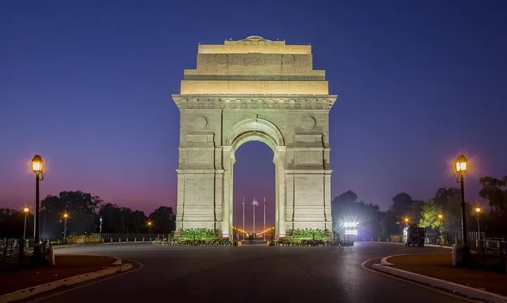 All Inclusive Half Day New Delhi Tour With Guide & Entrance fees