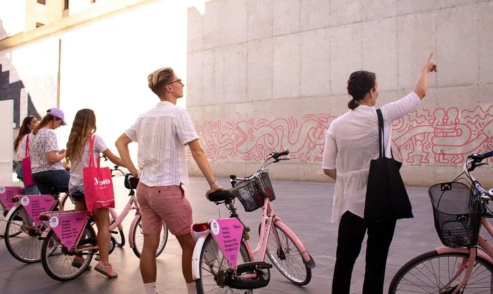 Barcelona Moco StreetArt Bike Tour