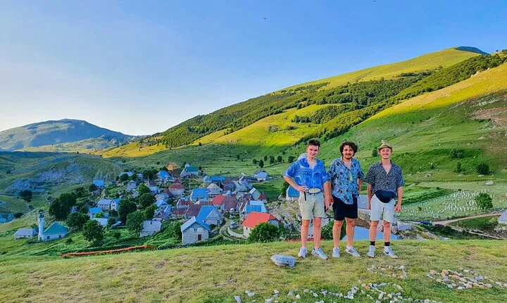 PRIVATE Umoljani Village - Lukomir Village Hike