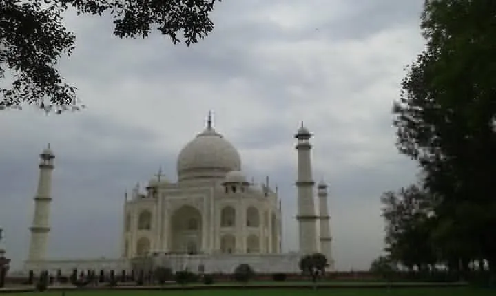 Sunrise Taj Mahal Tour from Delhi