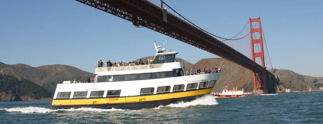 1-hour cruise in San Francisco Bay with audioguide