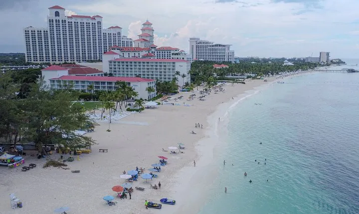 Round Trip Transportation to Cable Beach/Bahamar Resort/Breezes