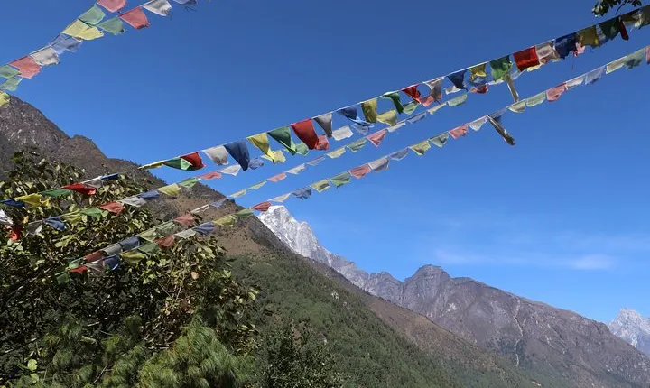 14 Days Manasalu Trek With Larkye Pass