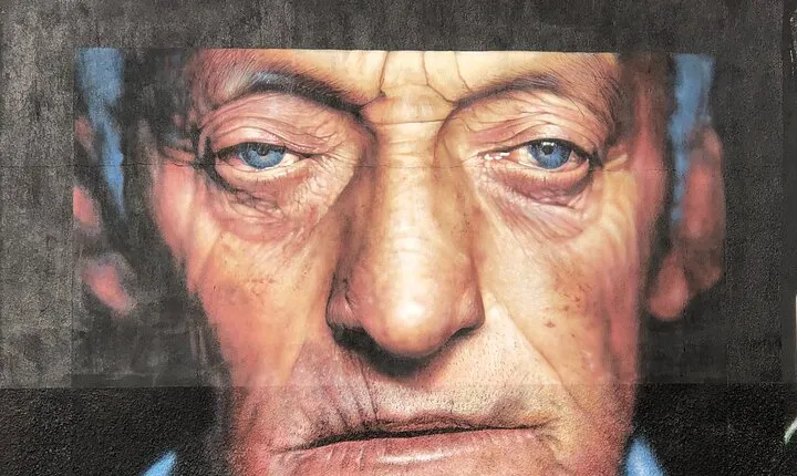 Artistic walk in Nice