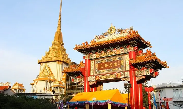 Shared Guided Half Day Tour to Bangkok with Lunch 