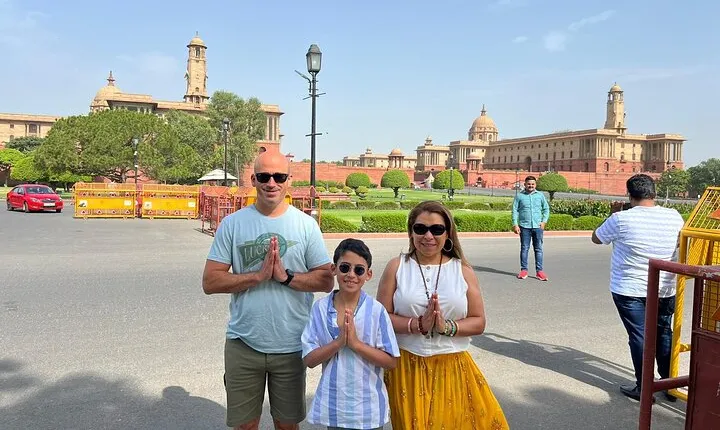 Private Full day Old and New Delhi Tour