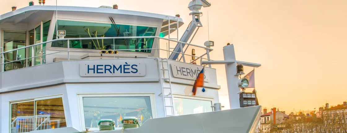 Lyon dinner cruise on the Hermès restaurant boat