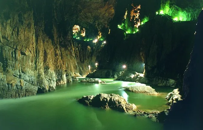 Lipica Stud Farm and Skocjan Caves from Ljubljana
