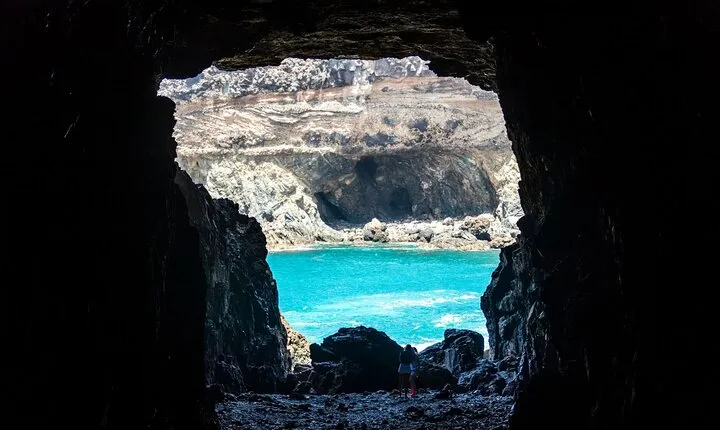Fuerteventura Villages Caves and Farm Tour with Lunch from South