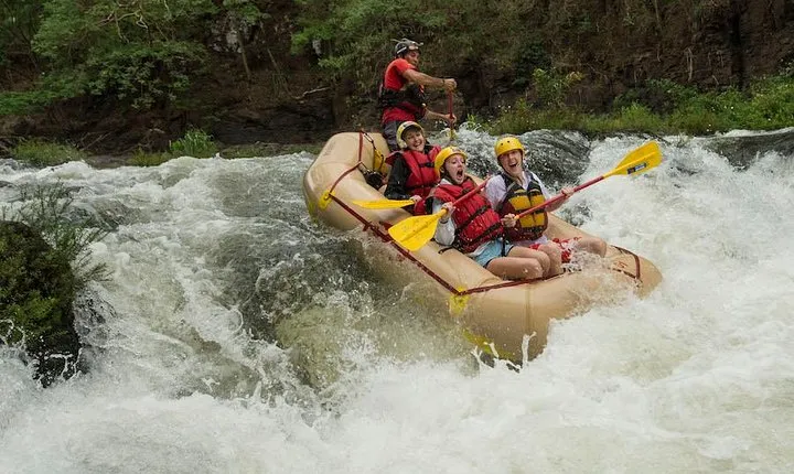 Private White Water Rafting Class 3 and 4 in Río Tenorio