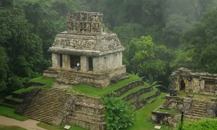 Palenque Mayan Ruins, Misol-Ha and Agua Azul Waterfalls Full Day Tour from Palenque