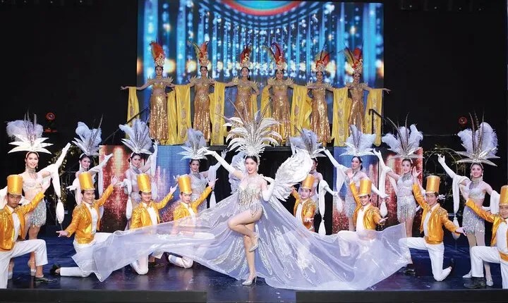 Chiang Mai Nightlife Siam Dragon Cabaret Ticket