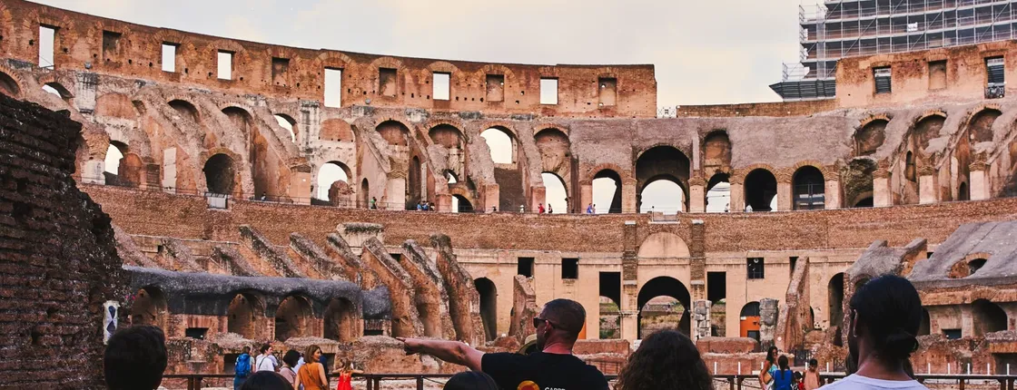VIP Arena small group Colosseum tour with Palatine Hill & Roman Forum