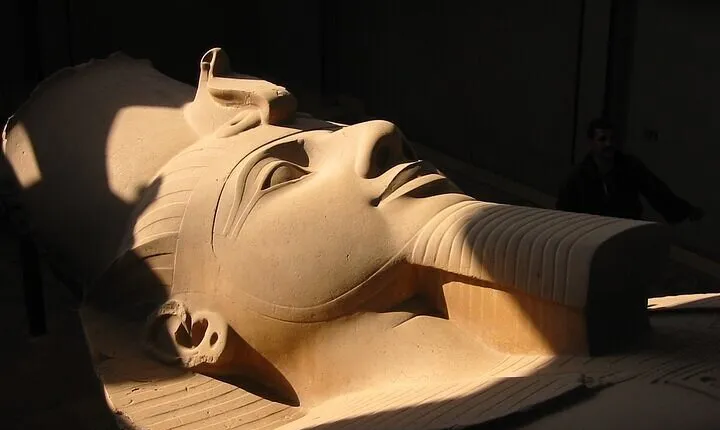 Combo Private Tour Giza Pyramids, Sphinx, Memphis, Saqqara with Lunch
