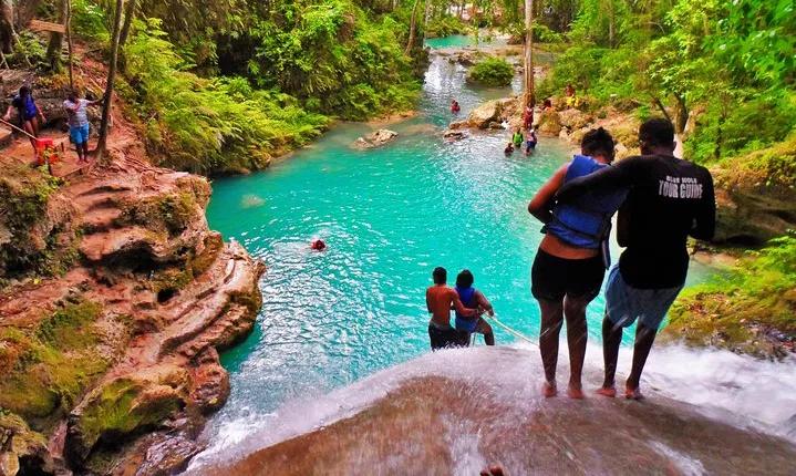 Cool Blue Hole Ocho Rios