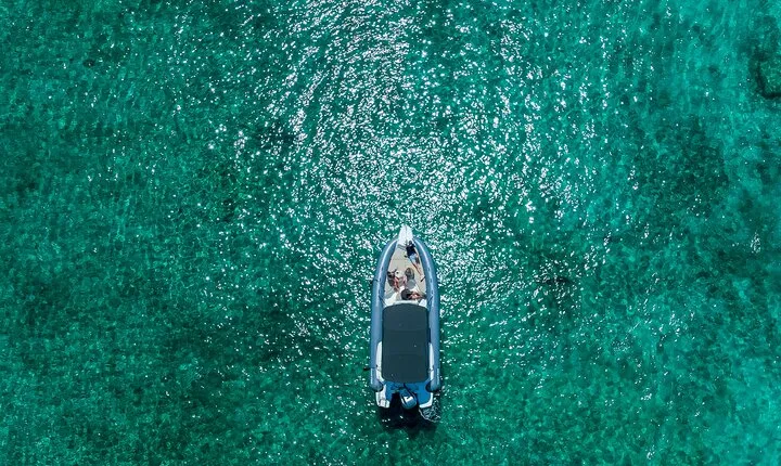Private speedboat custome-made tour / from Trogir and Split