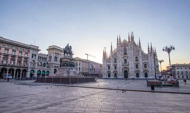 Discover Churches in Milan with a Local