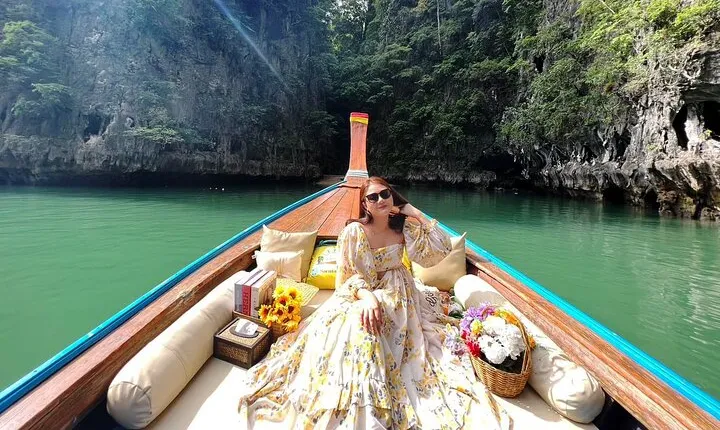 Early Bird Jamebond Island Small Group by Luxury Longtail Boat