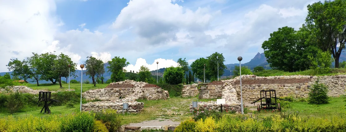 Medieval Tuida fortress tickets and tour