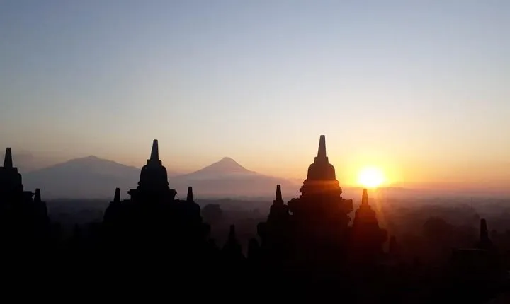 Borobudur Sunrise and Dieng Plateau Tour