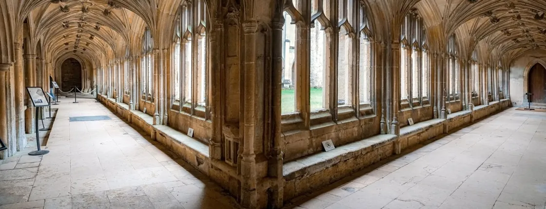Lacock and the Cotswolds Harry Potter Film Locations Small Group Tour