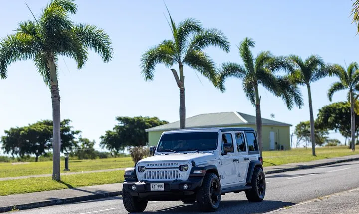 SoCoHo Luxe Private Jeep Wrangler Tour
